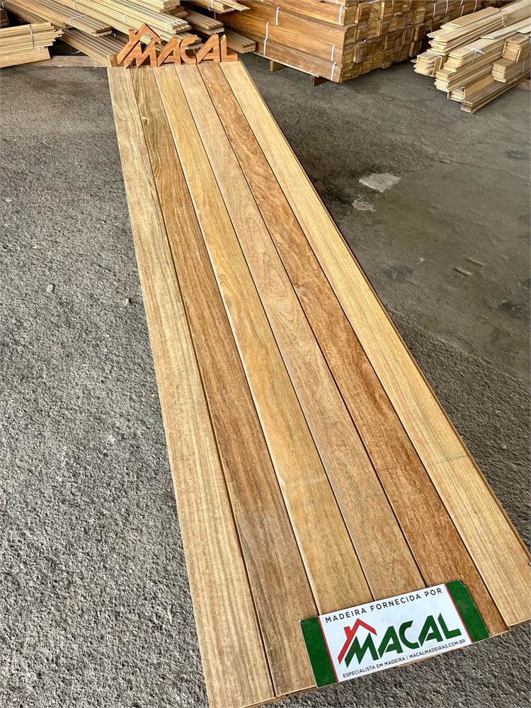 Detalhe do Forro Cumaru Extra 10 cm Junta V