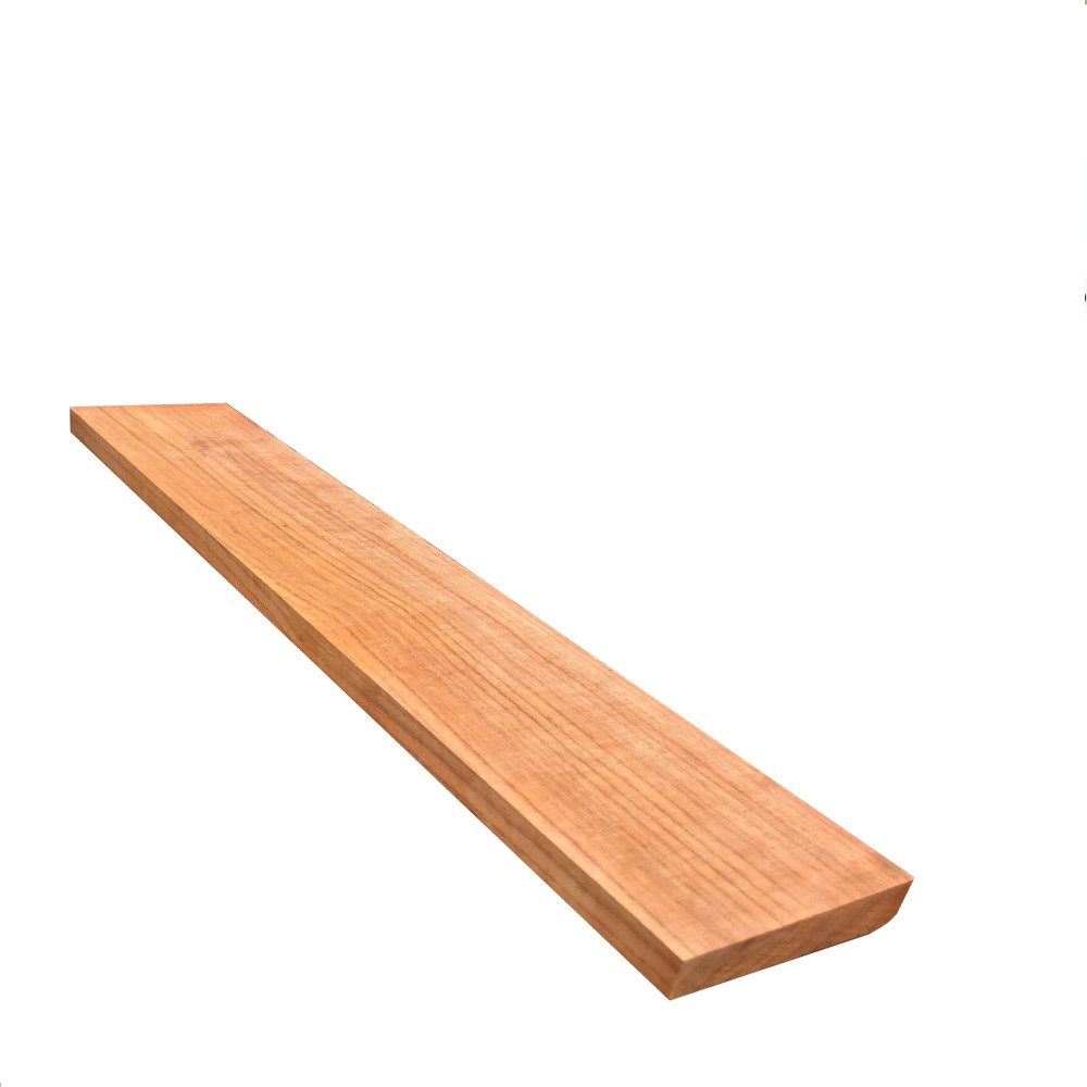 3889796000084607826