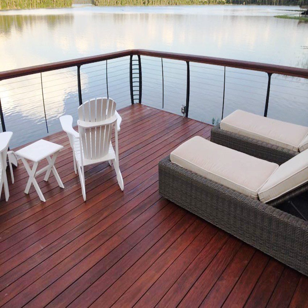 Deck Ipe Tabaco Extra 10cm 1 Lado Anti-derrapant