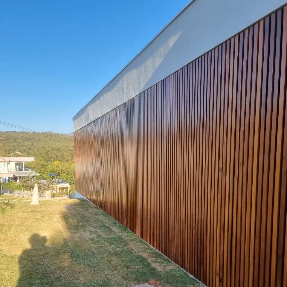 deck-cumaru-extra-5-cm-casa-de-luxo