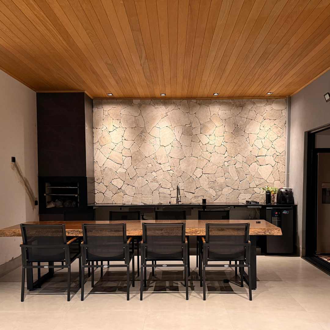 Canva 2 – Forro Cerejeira 10 cm -Padrão 1080 x 1080